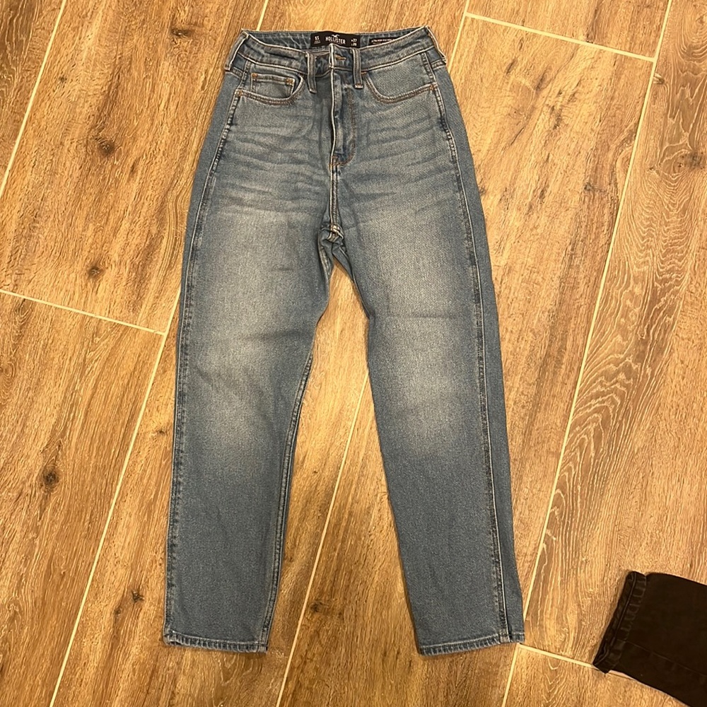 Ultra High Rise Mom Jean